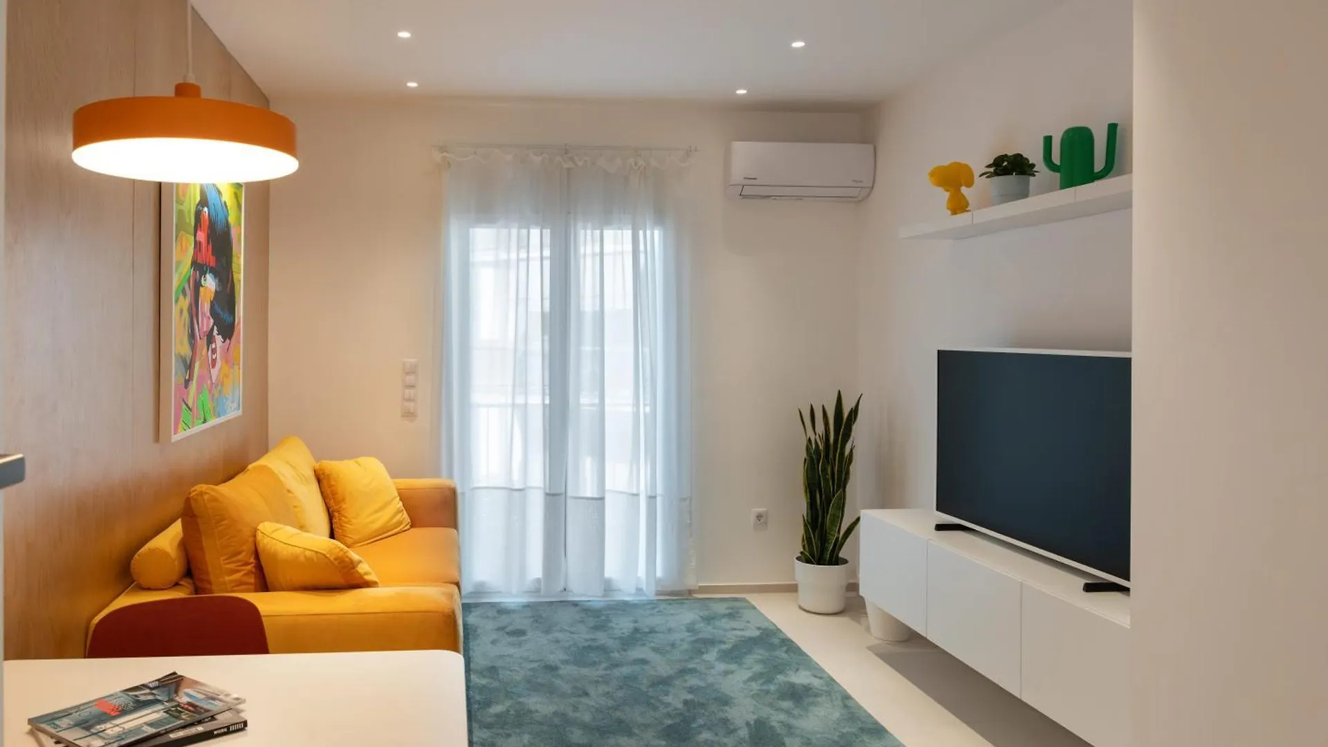 Apartment Homevision - Central & Quiet Design Condo